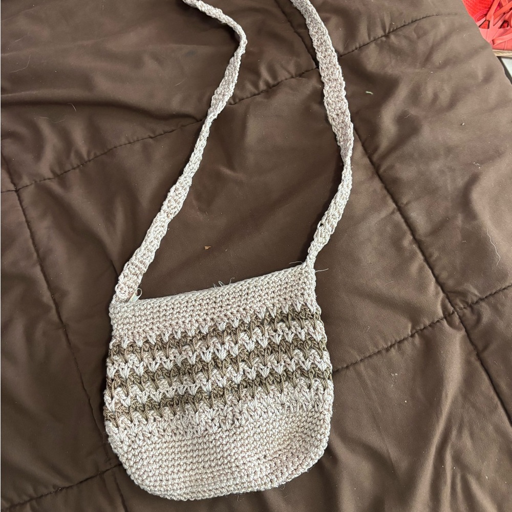 Stylish Crochet Shoulder Bag in Cream and Gray